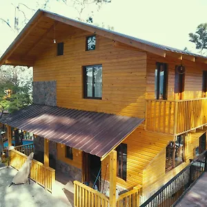  Lodge Rancho Batlle